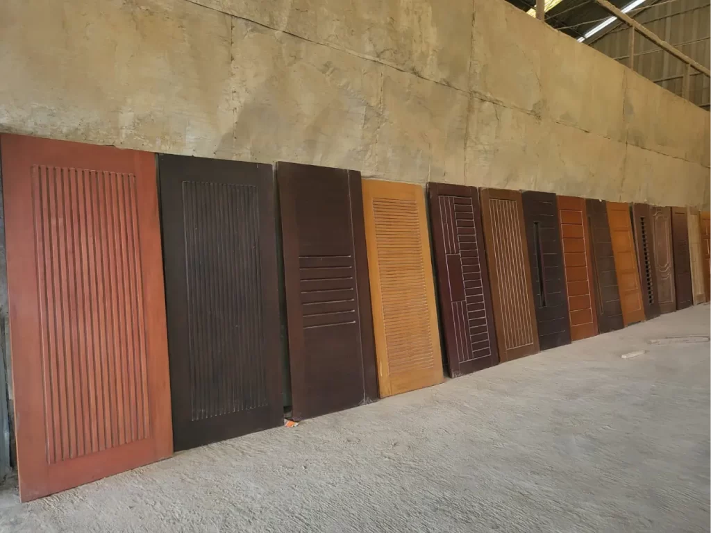 polished door display